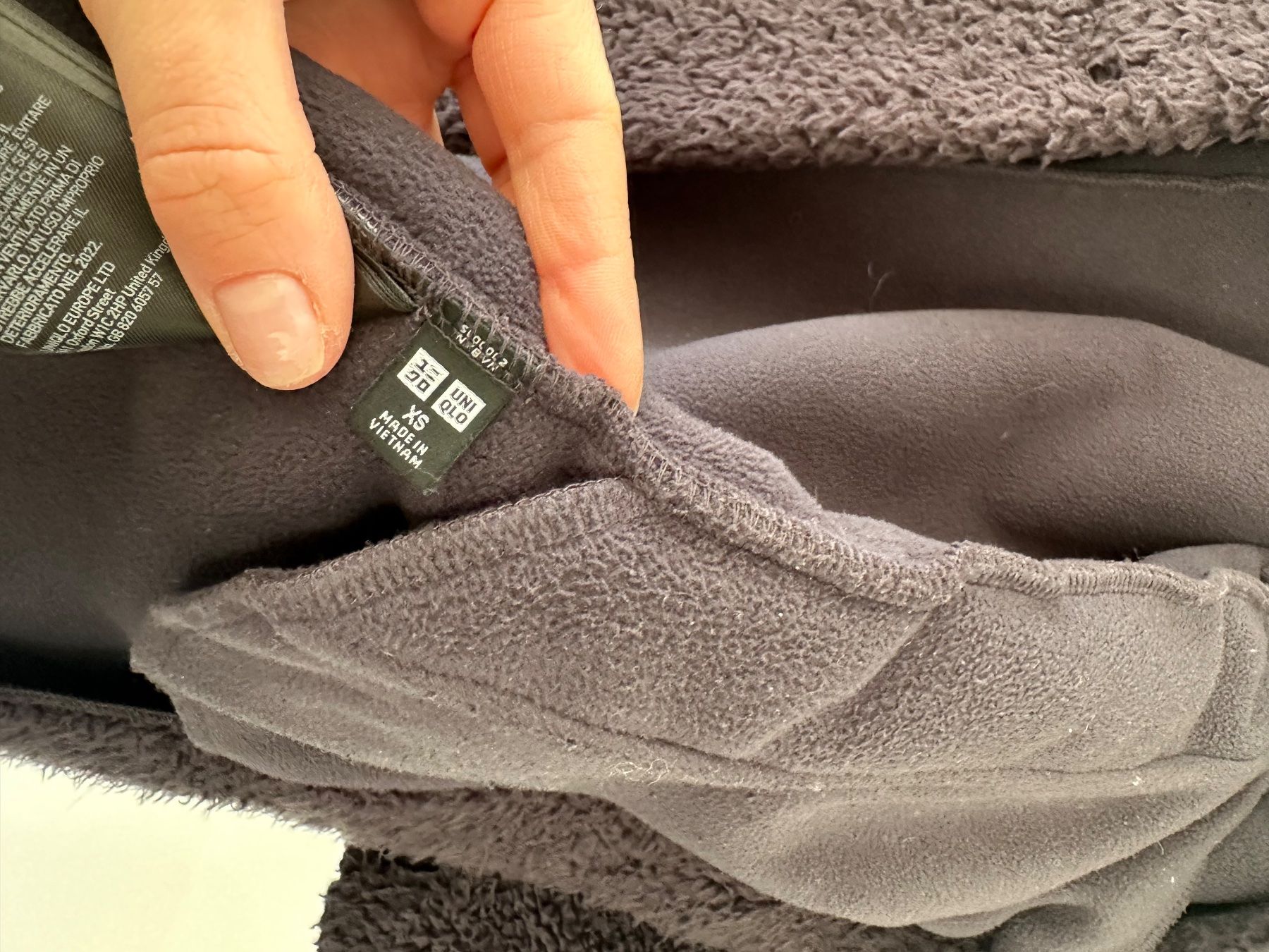 Uniqlo Giacche: Teddy Jacke Dunkelgrau – Usato da Uster venduto da Monika_OB 7