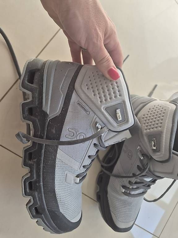 Scarpe da donna: Trekkingschuh – Nuovo e nell'imballaggio originale da Ermensee venduto da anj_fnm5 1
