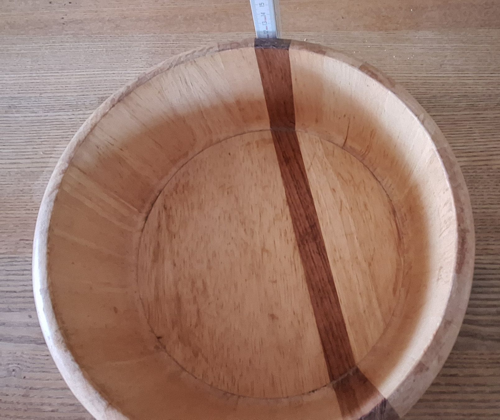 Arabia Ciotole: Holzschale von Arabia Design – Usato da Adlikon b. Andelfingen venduto da Kraemse 1