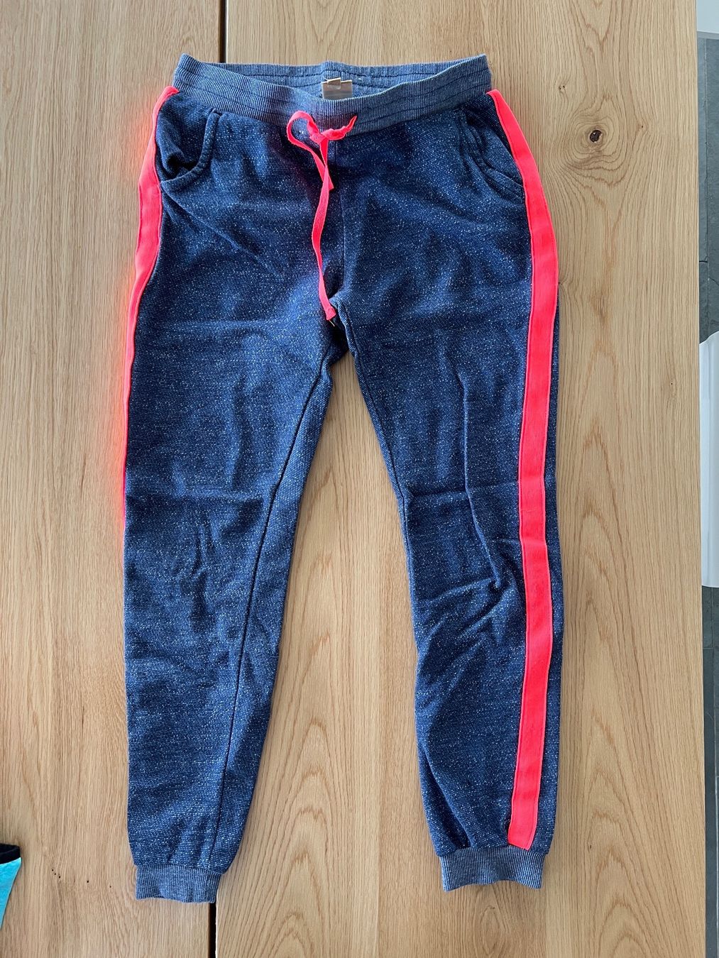 Pantaloni: Jogginghose, Gr. 158-164, eher 146-152, Manor – Usato da Teufen AR venduto da Maleaa
