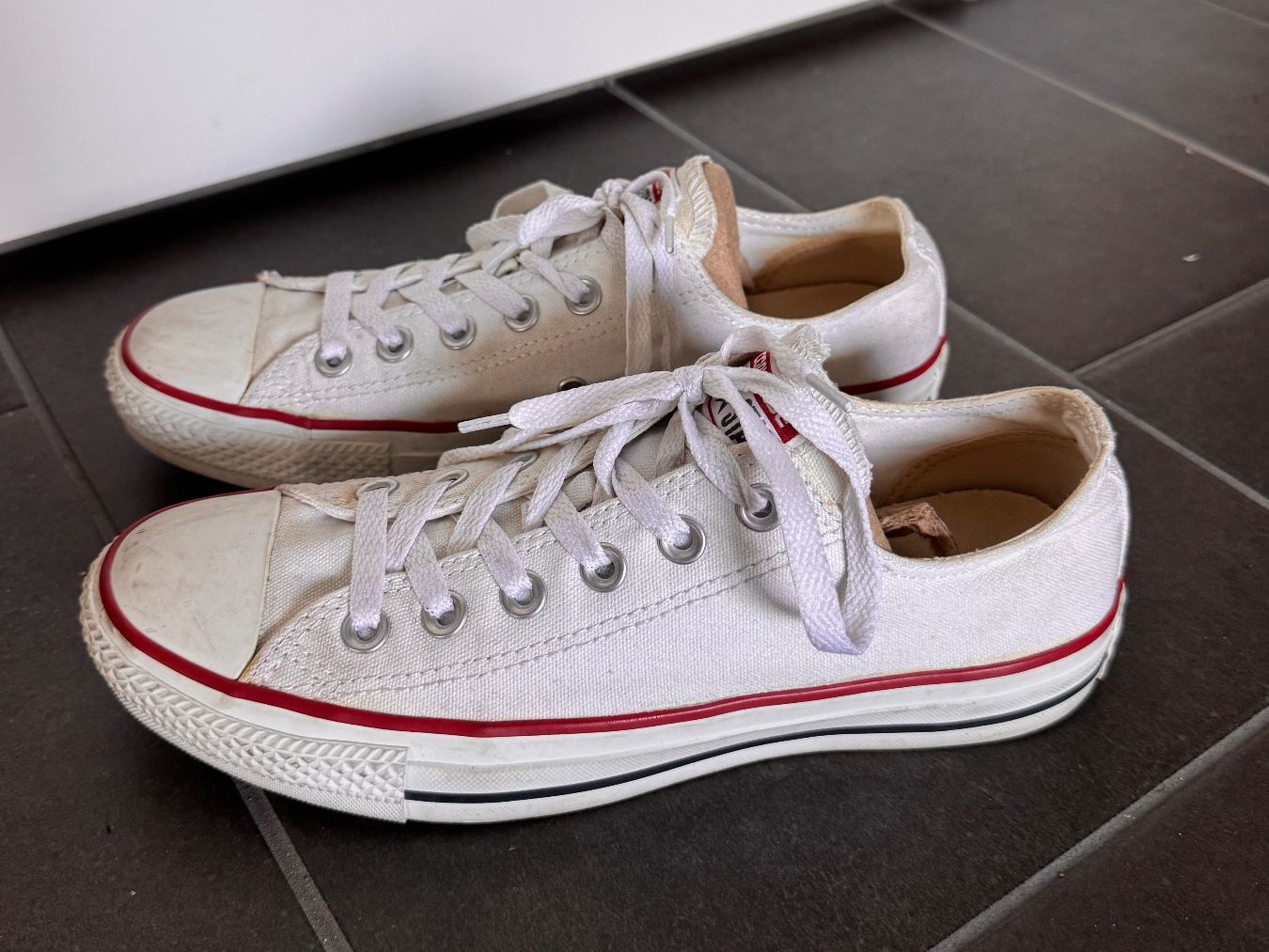 Converse Scarpe da uomo: Unisex Sneaker Converse Weiss Gr. 39 – Usato da Rothrist venduto da Fondgruebe 4