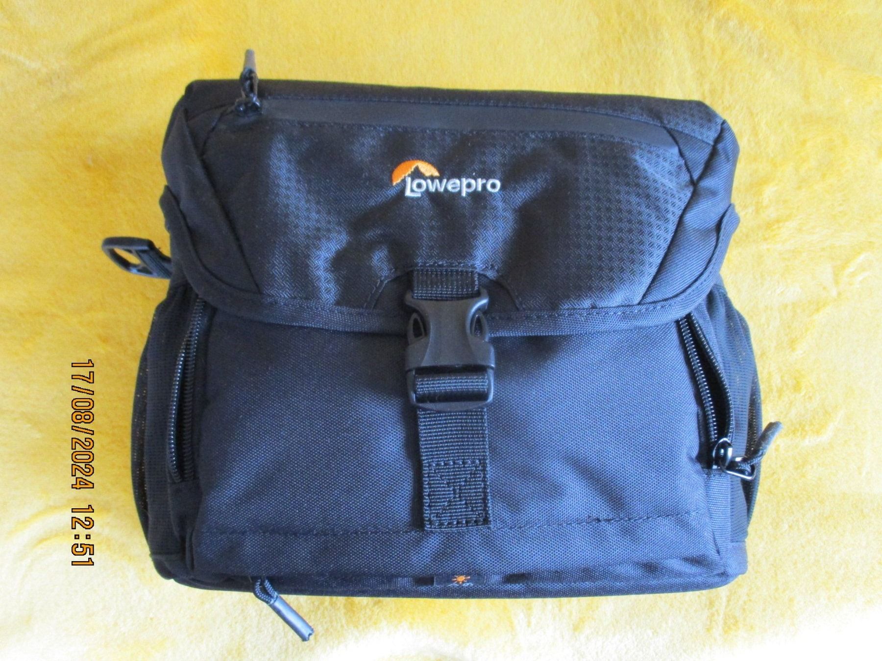 Lowepro Borse: KAMERA SCHUTZTASCHE – Nuovo (secondo la descrizione) da Safenwil venduto da universum78 1