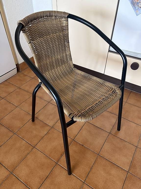 Stühle: Chaises pour balcon - parfait état  – Gebraucht aus Peseux von ric_ybl8