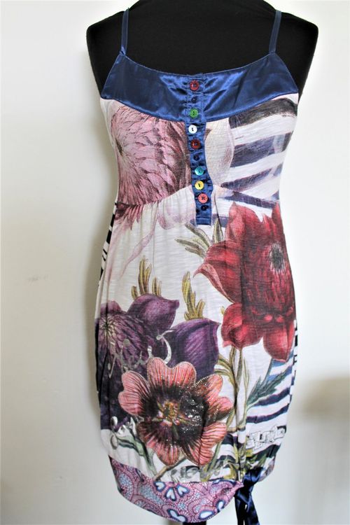 pull,tunique DESIGUAL taille 11 ans 12 ans