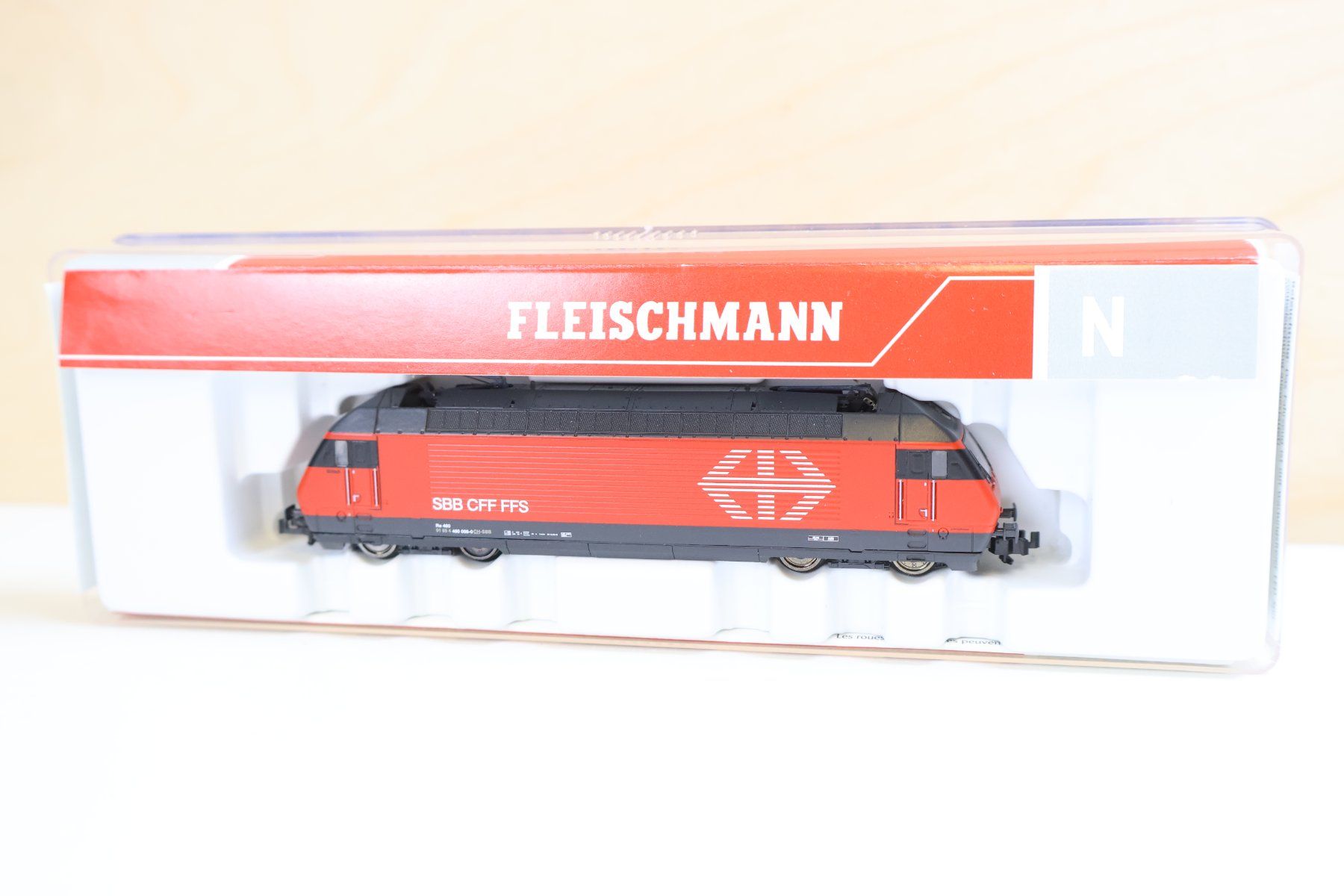 Fleischmann Modellini di ferrovie: Fleischmann Digital - SBB Re 460 E-Lok - Gütsch - 731402 N – Usato da Winterthur venduto da Monstera 3
