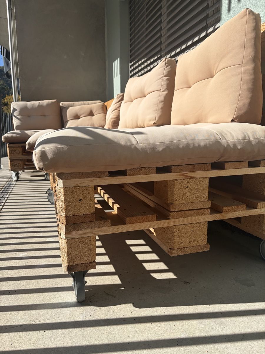 Paletten: Paletten-Sofa – Gebraucht aus Adliswil von flu_mgt6 2