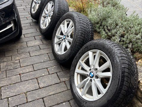 Kompletträder Sommer-/Winter BMW X5 (Gebraucht) in Riehen für CHF 600