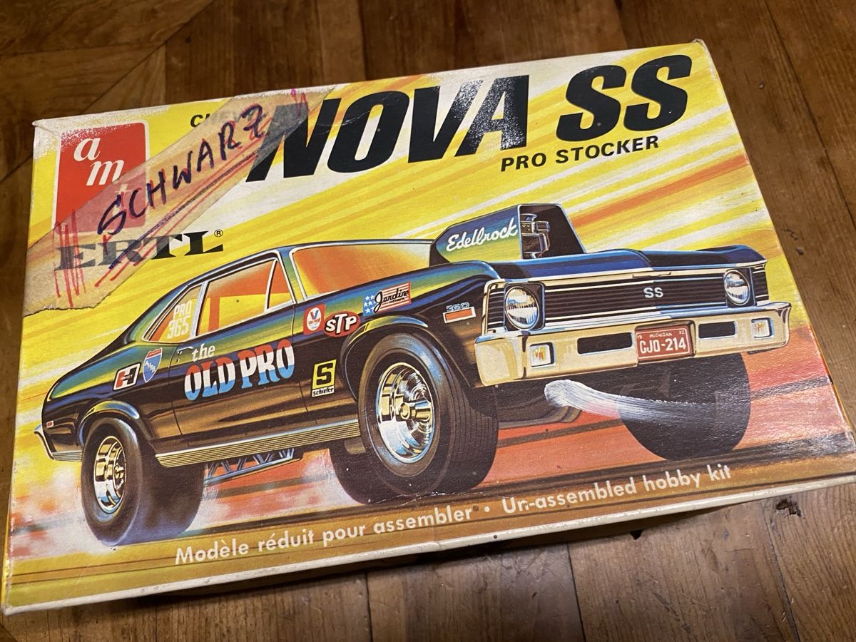 AMT/ERTL Modellini d'auto: Chevy Nova SS Pro Stocker 1/25 amt – Nuovo (secondo la descrizione) da Sutz venduto da Cash900