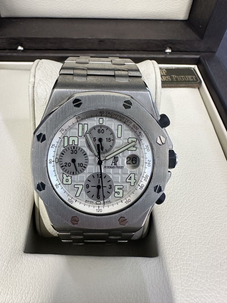 Audemars Piguet Orologi: Audemars Piguet Royal Oak Offshore – Usato da Bassersdorf venduto da oesale