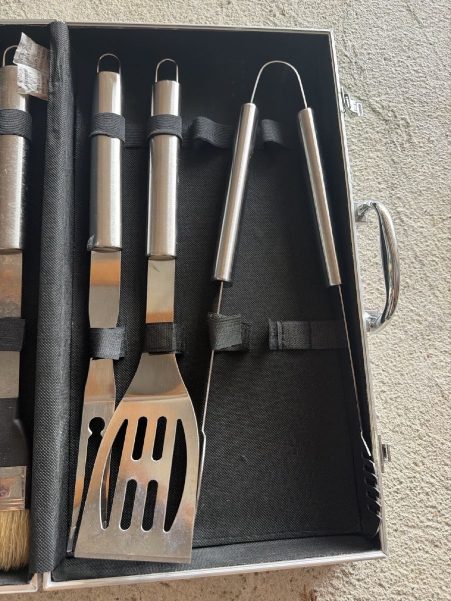 Bestecksets: Grillbesteck Set Edelstahl mit Koffer neu – Neu (gemäss Beschreibung) aus Dallenwil von AlexGGG 2