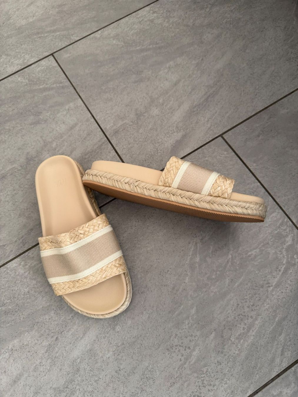 H&M Scarpe da donna: Pantoletten - Grösse 37 - H&M – Usato da Bülach venduto da Loredana13