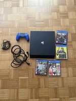 PlayStation 4 Pro Konsole mit Spielen und Controller