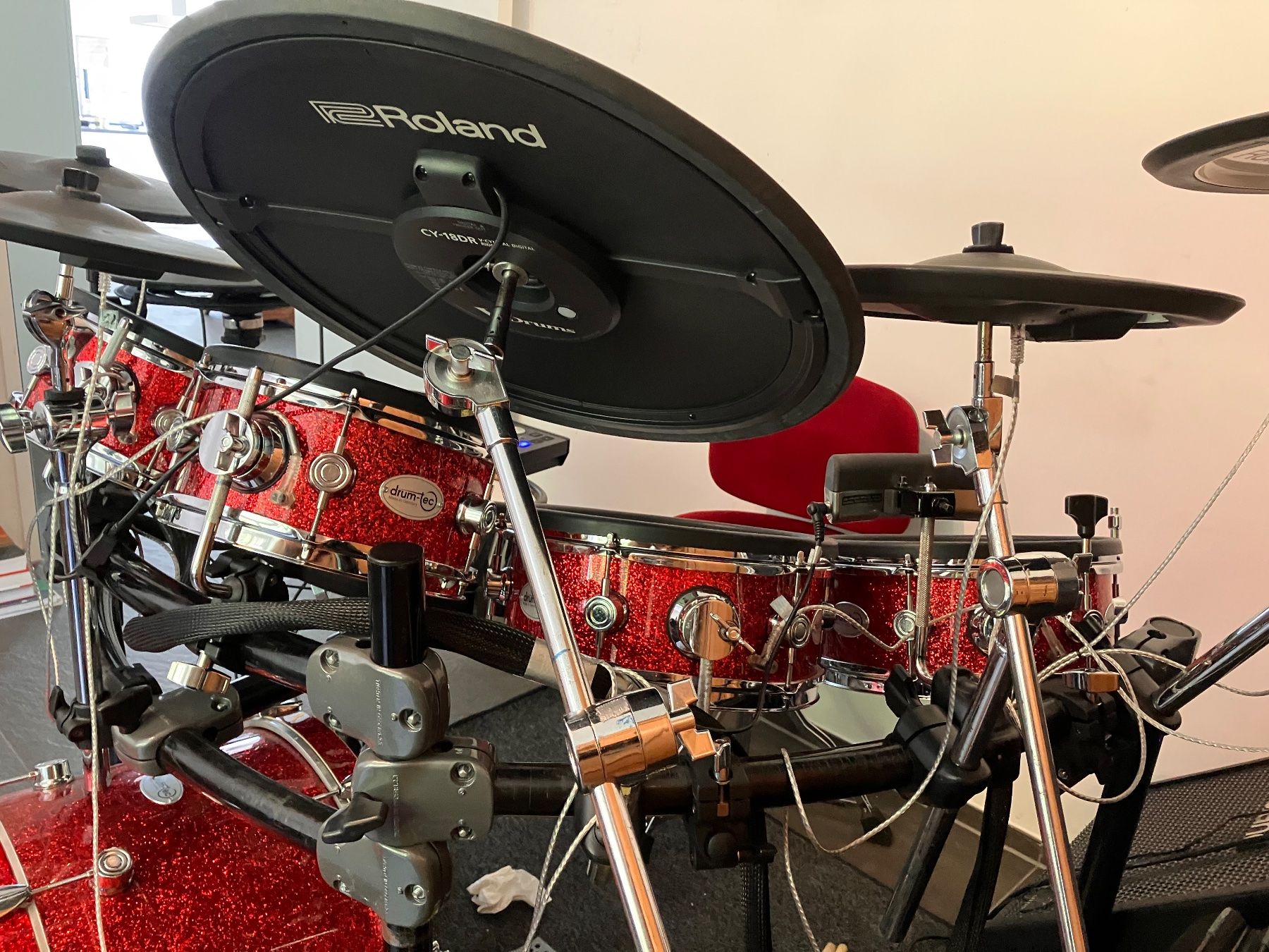 Roland Strumenti musicali: Roland/Drum Tec hoch professionelles E Drum Schlagzeug – Usato da Wädenswil venduto da pno_rp7n 5