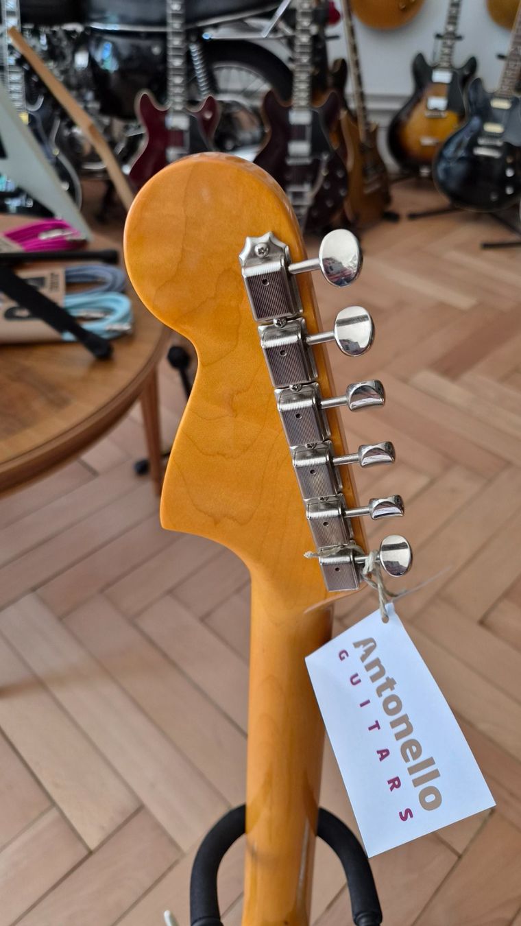 Fender Strumenti musicali: Fender Jaguar Johnny Marr – Usato da pieterlen venduto da AntonelloGuitars 4