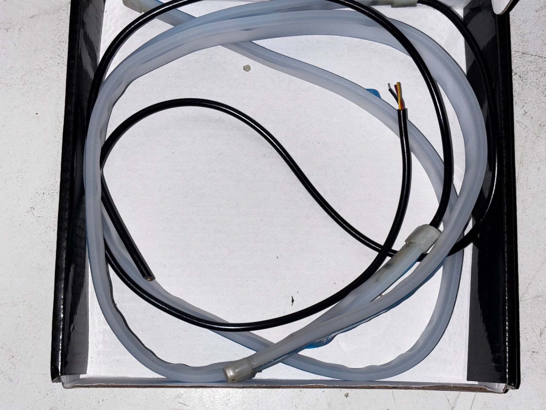 Fari: LED Strip Blinkerstreifen Scheinwerfer Tagfahrlicht – Nuovo e nell'imballaggio originale da Sulgen venduto da eytsh 2