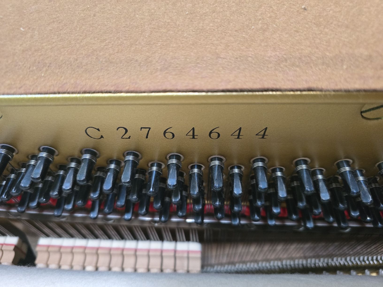 Yamaha Strumenti musicali: Klavier Yamaha C2764644 mit Hocker – Usato da Basel venduto da Esso123 5