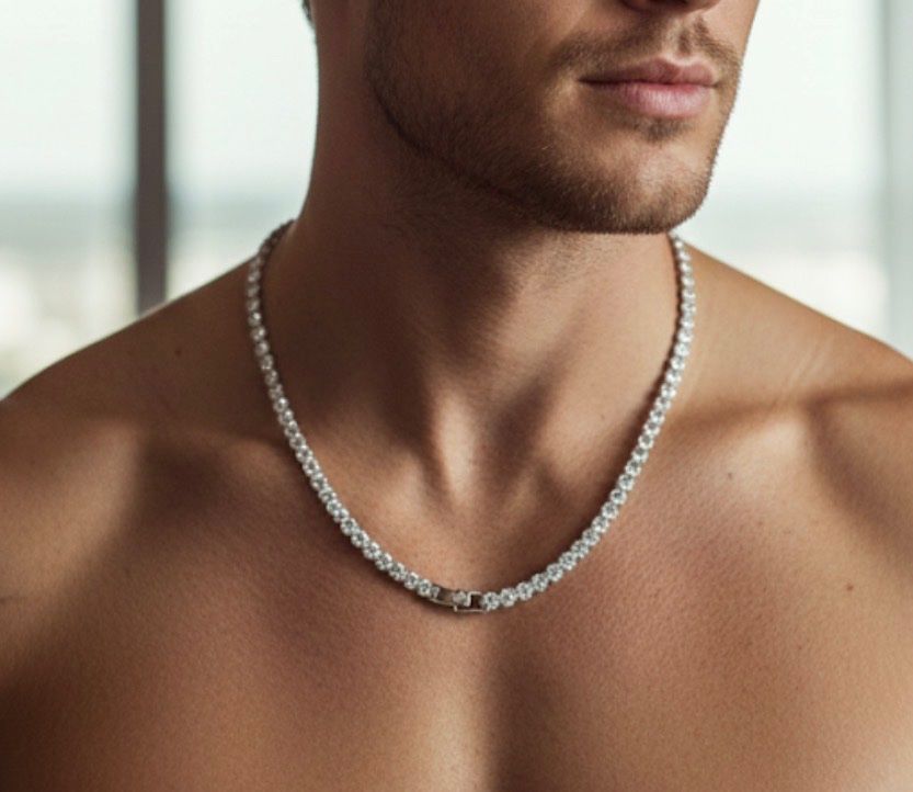 Catenine: Luxuriöses Necklace – Nuovo (secondo la descrizione) da Schaffhausen venduto da mba_d9m2 4