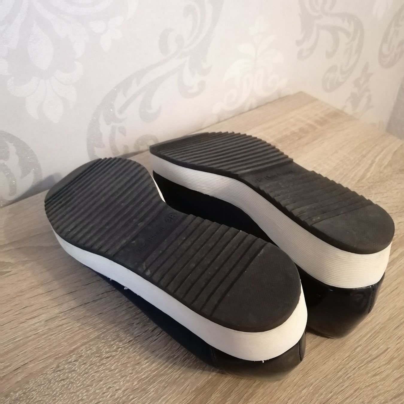 Scarpe da donna: Damenschuhe Gr. 37/38 – Usato da Henau venduto da AXAA 2