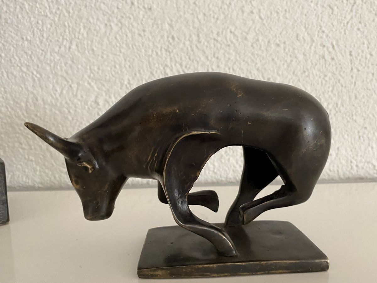 Sculture & Statue: Moderne Bronze, dynamischer Stier, H. Bounder – Nuovo e nell'imballaggio originale da Zürich venduto da eileenchen1 1