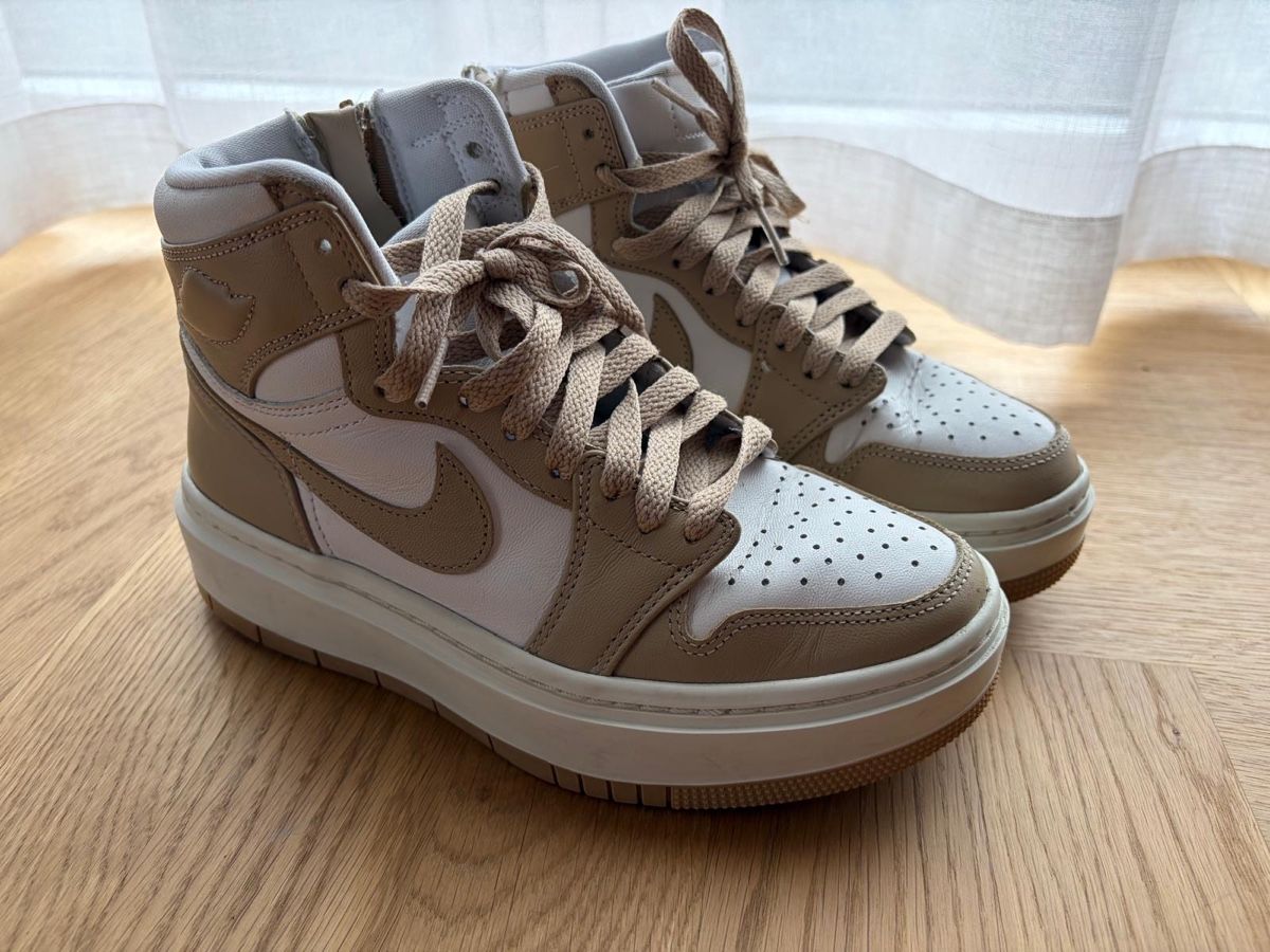 Jordan Scarpe da donna: Air Jordan 1 Elevate High - Grösse 36.5 – Usato da Buchs SG venduto da and_t5cg