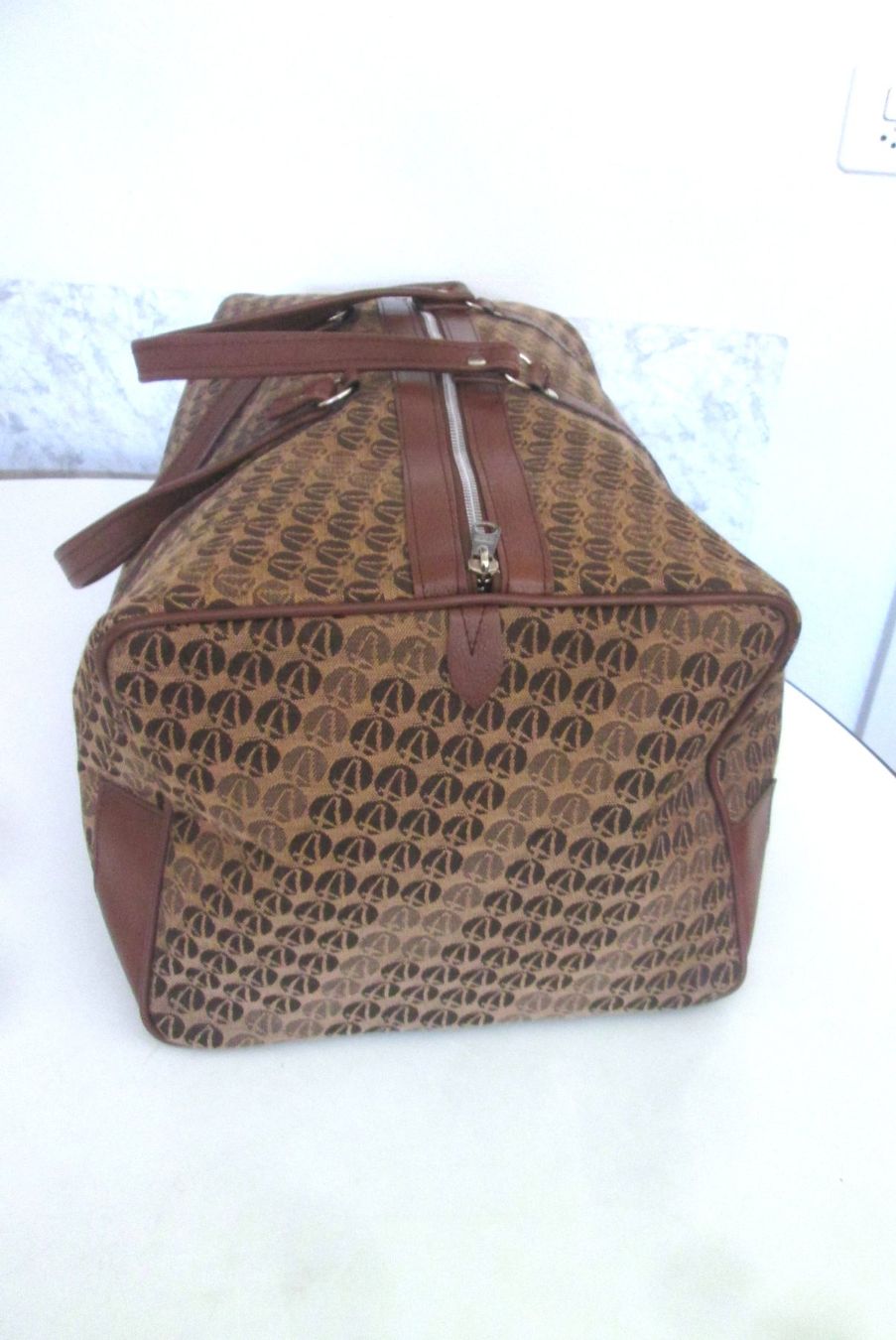Borse da donna: Reisetasche, neu – Nuovo (secondo la descrizione) da Sementina venduto da babucia 1
