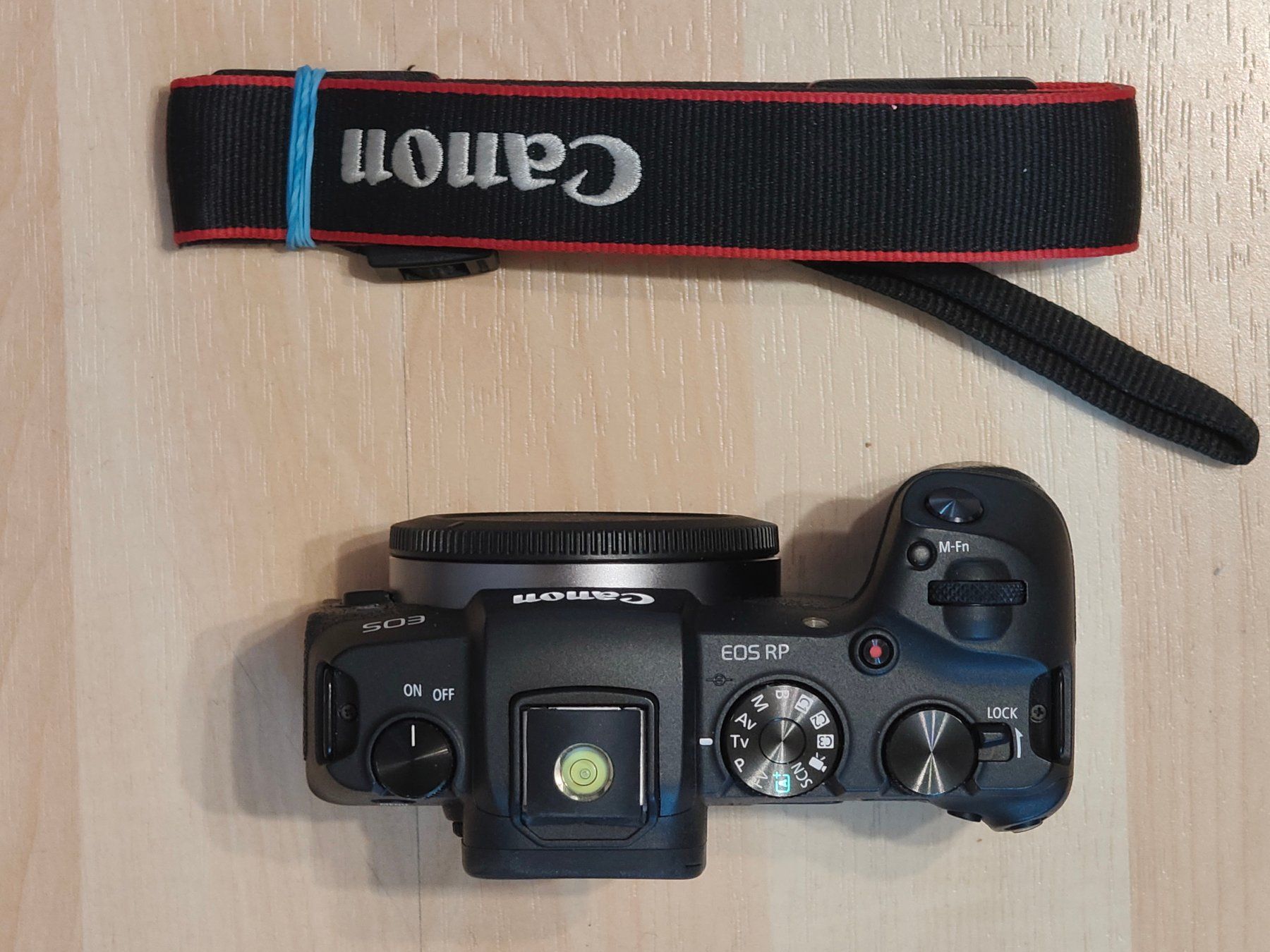 Canon Kamera: EOS RP Gehäuse. – Gebraucht aus Hägendorf von Flashman