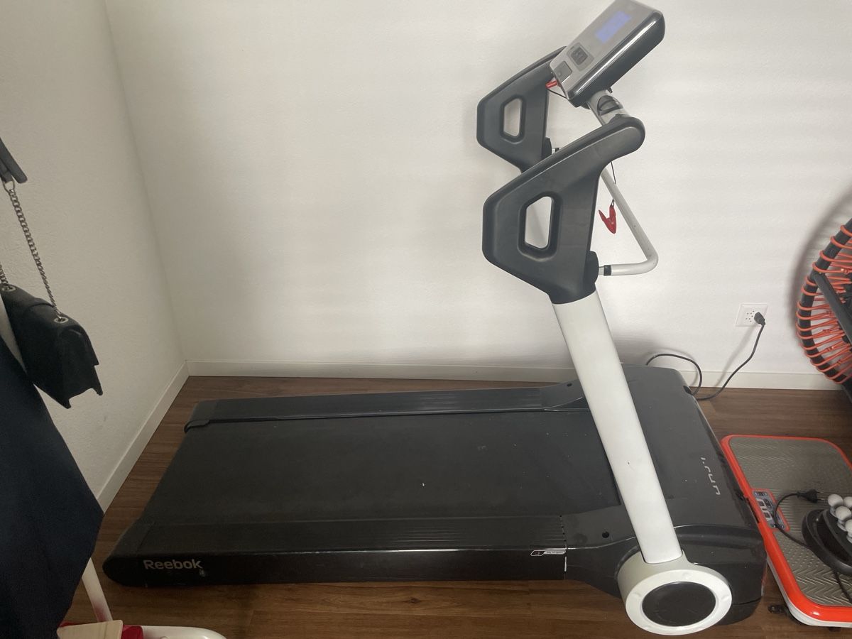 Reebok Hometrainer: Reebok Laufband – Usato da Regensdorf venduto da sel_j52c 2