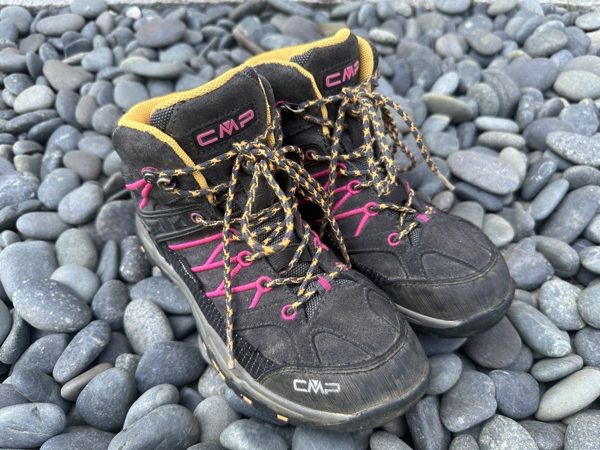 CMP Scarpe per ragazzi: Trekking Schuhe CMP Kids Grösse 33 – Usato da Hofstetten SO venduto da spitfire78