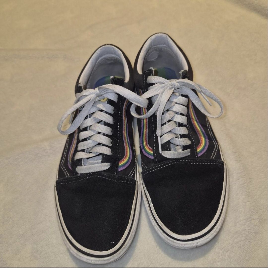 Vans Herrenschuhe: Vans Old Skool Pride Version gr. 40 – Gebraucht aus Winterthur von silvia.clxrx