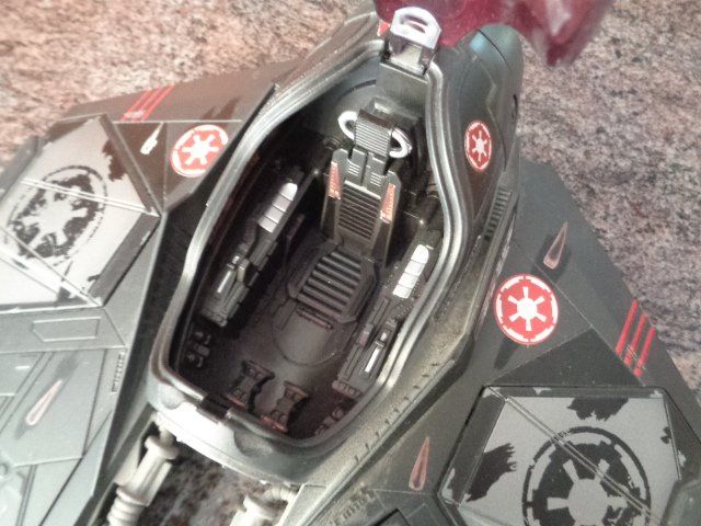 Hasbro Giocattoli: Star Wars Hasbro Jedi Starfighter Darth Vader – Usato da sargans venduto da Angamar 1