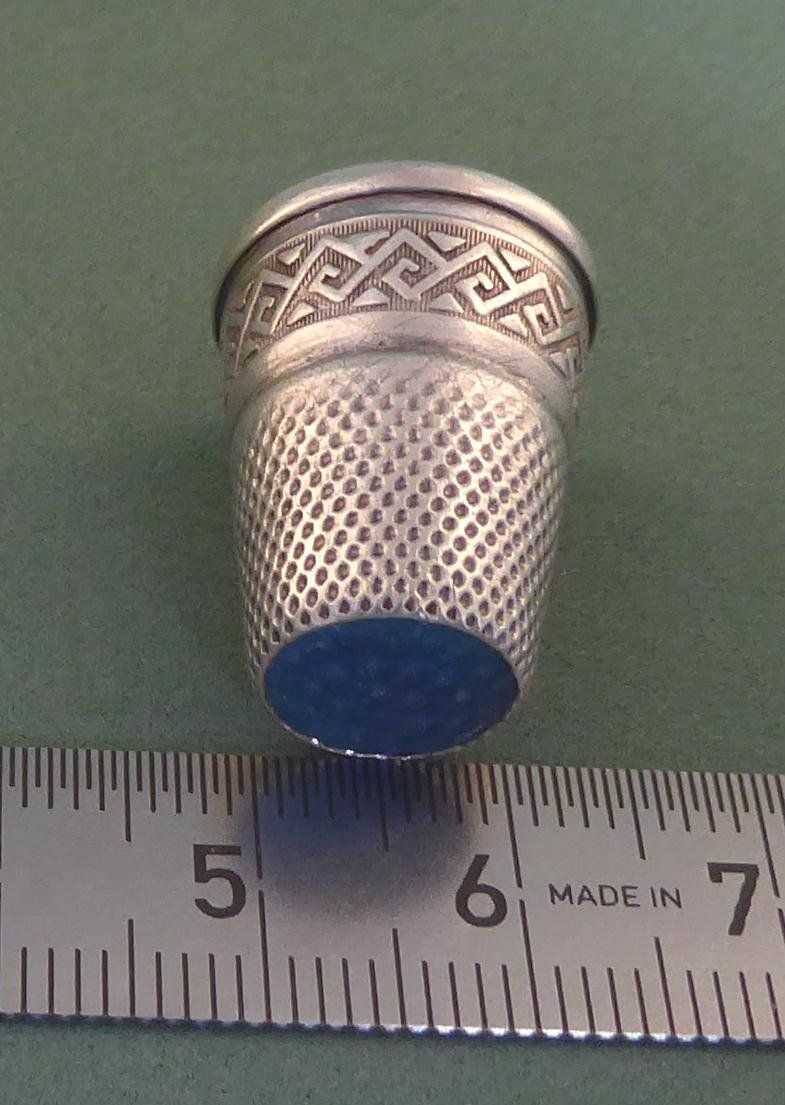 Fingerhüte: Finger Hut 800 Silber mit Glasdeckel um 1920 – Gebraucht aus Muri AG von silvercat 3