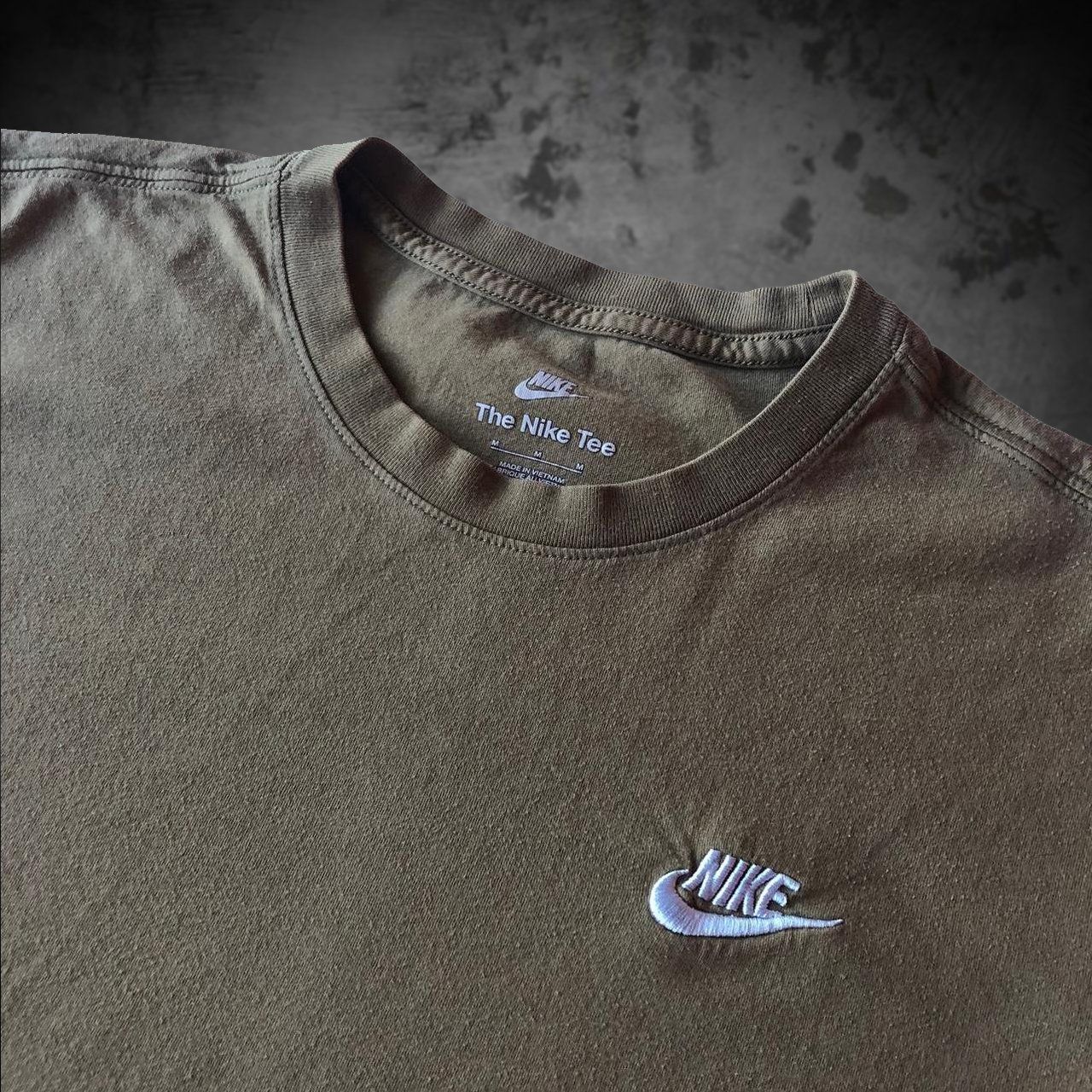 Nike T-shirt: T-Shirt Nike Brown Men M – Usato da Genève venduto da ang_7j7j 3
