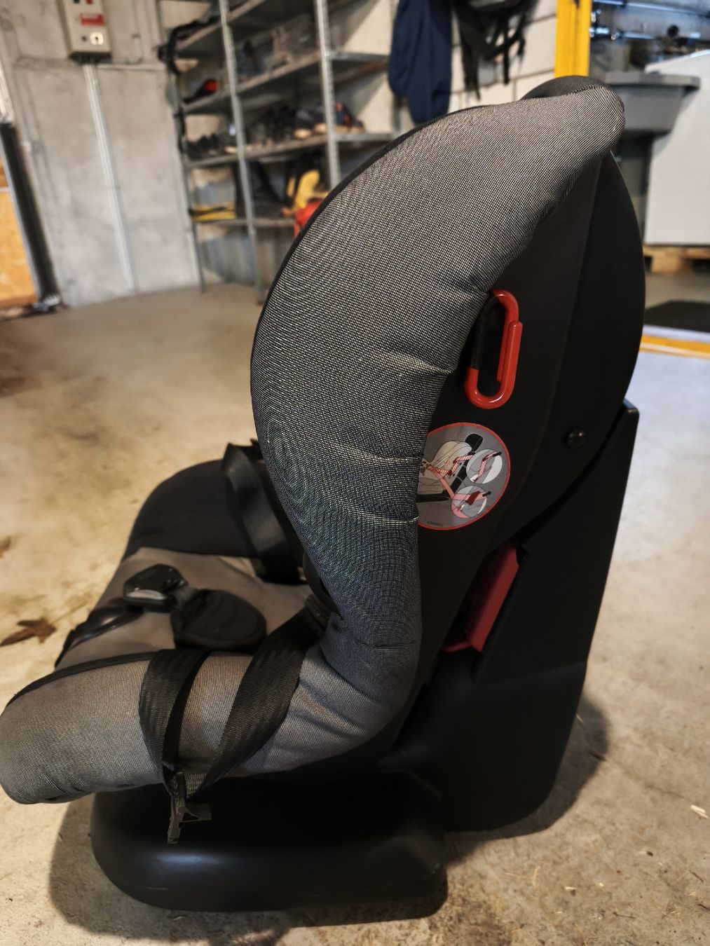 Maxi-Cosi Seggiolini per auto: Kinderautositz Maxi-Cosi – Usato da Meikirch venduto da helping_hand 2