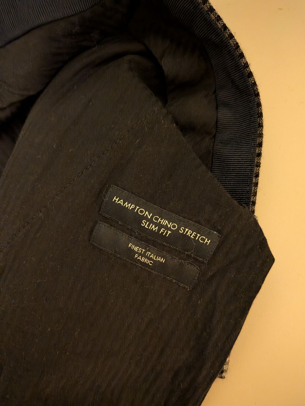 Tommy Hilfiger Pantaloni: Tommy Hilfiger Hampton Chino, kariert 34/32 – Usato da Frauenfeld venduto da jul1an 3