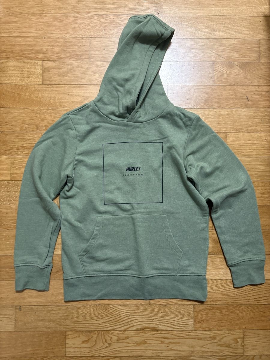 Maglioni & Felpe: Pulli für Jung Hurley Gr. 140 – Usato da Winterthur venduto da Baby117