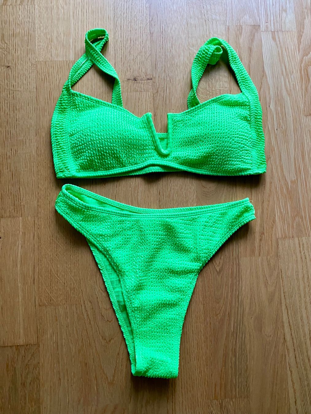 Costumi da bagno & Bikini: Bikini neongrün – Nuovo (secondo la descrizione) da Zollikofen venduto da AureusManus