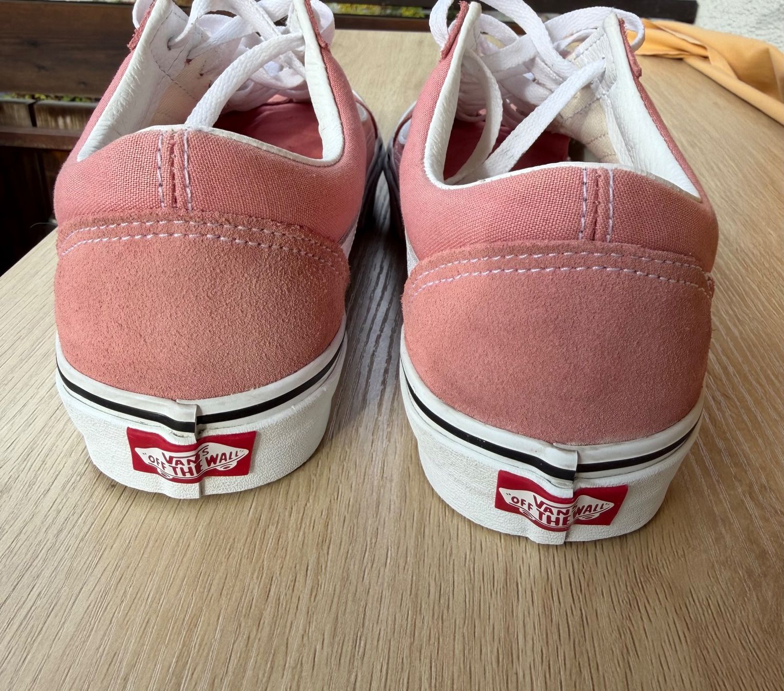 Vans Scarpe da donna: Vans Sneaker Old Skool rosa / Gr 40.5 – Usato da Zermatt venduto da cacador 6