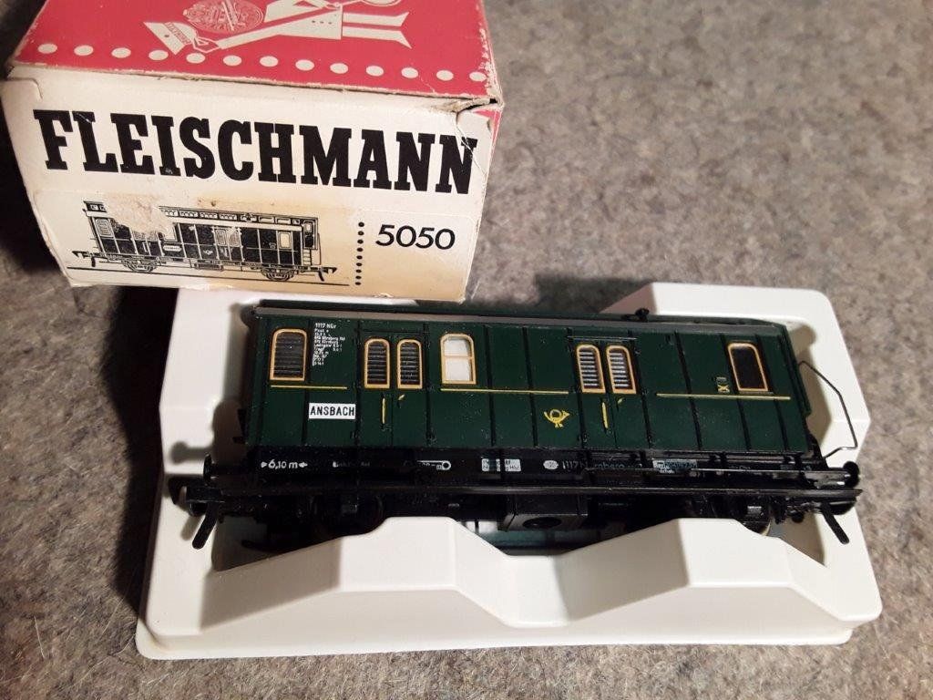 Fleischmann Modellini di ferrovie: Fleischmann 5050 – Usato da Büsingen venduto da Flohminator 1