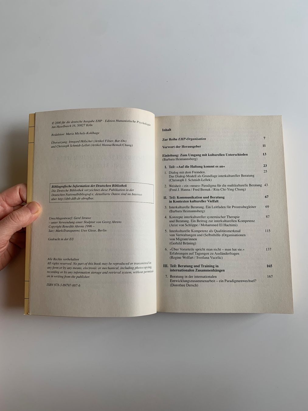 Libri: Buch "Interkulturelle Beratung und Mediation" – Usato da Zürich venduto da Leonieonie. 3