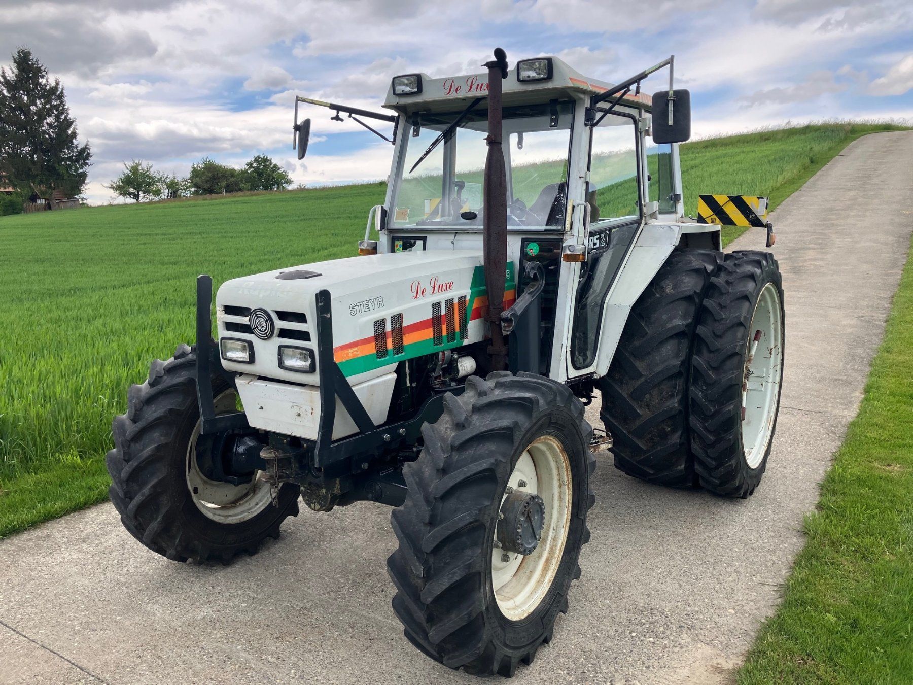 Steyr Trattori: Steyr 8075 Deluxe – Usato da Lanzenhäusern venduto da motor01