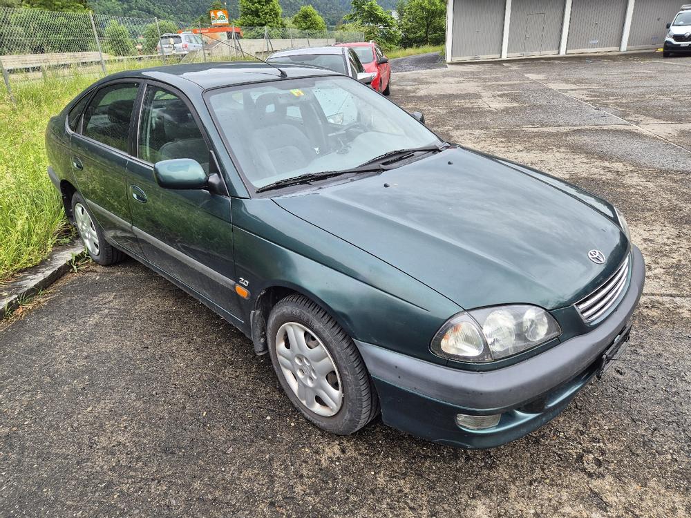 Toyota Avensis 2.0