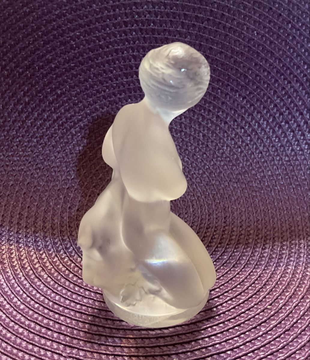 Lalique Figuren: VINTAGE LALIQUE FIGUR MIT HASE – Neu (gemäss Beschreibung) aus Adlikon b.Regensdorf von Crystaldragon09 1