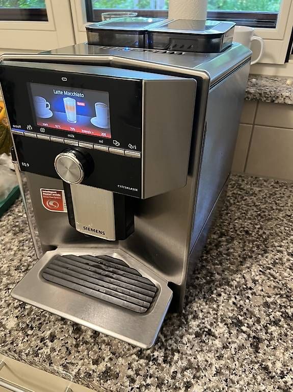 Kaffeemaschinen & Espressomaschinen: Siemens EQ.9 – Gebraucht aus Kloten von sal_2kb8