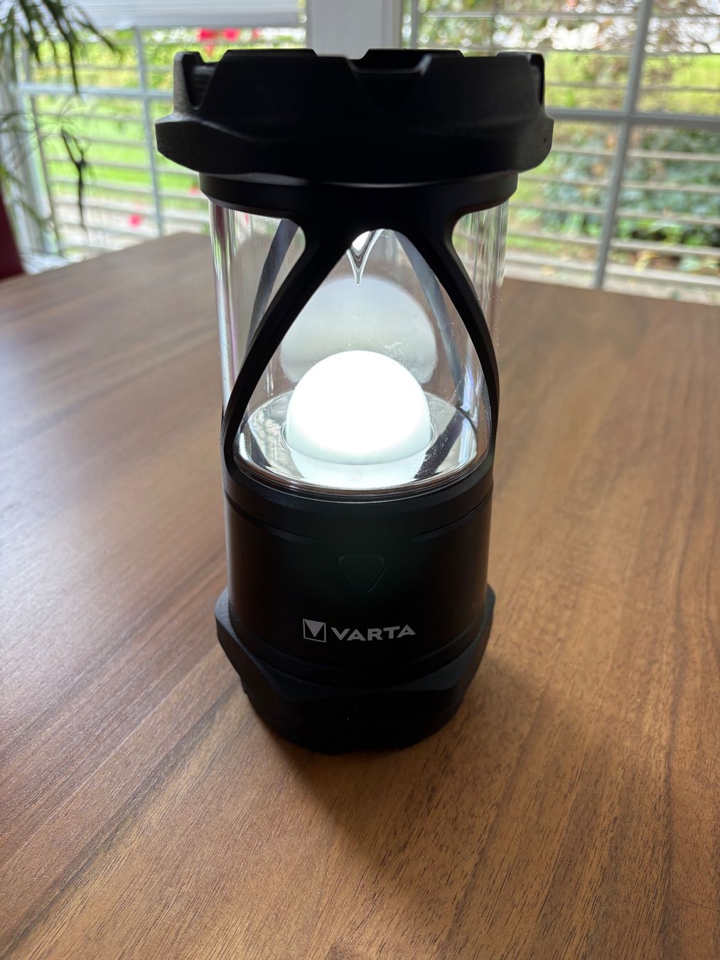 Varta Lampade: Outddoorlampe – Nuovo (secondo la descrizione) da obfelden venduto da Twin1200