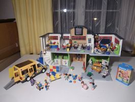 Playmobil Schule + Zusatzzimmer + Schulbus + Kinderturnen