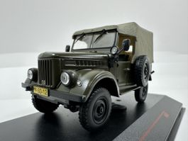 1954 GAZ 69 1:43 Military / Militär, inkl.Acrylbox, IST MOD.
