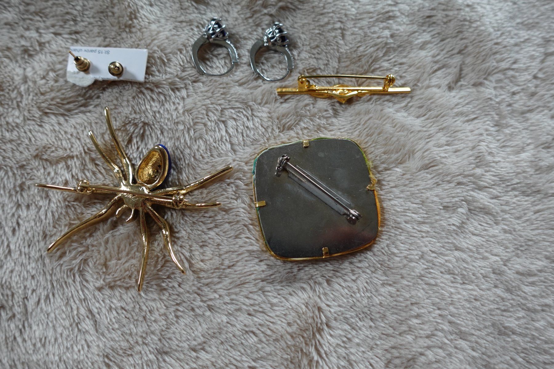 Altri gioielli: 1 schönes 29 teiliges Modeschmuck Set – Usato da rorschach venduto da Babsi64 2