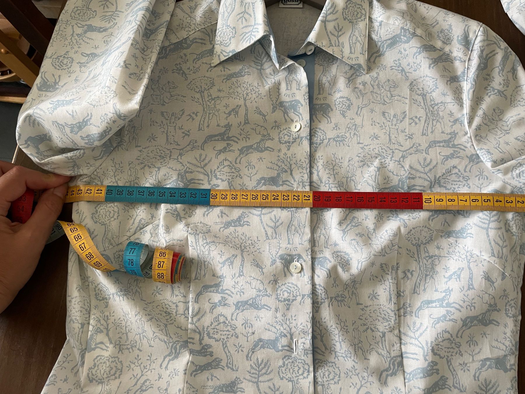 Camicette: Gössl Bluse blau weiss mit Jagdmotiven – Nuovo (secondo la descrizione) da Zürich venduto da Simi123 8
