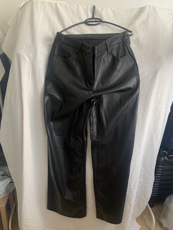 Coole Imitat-Lederhose, Grösse L
