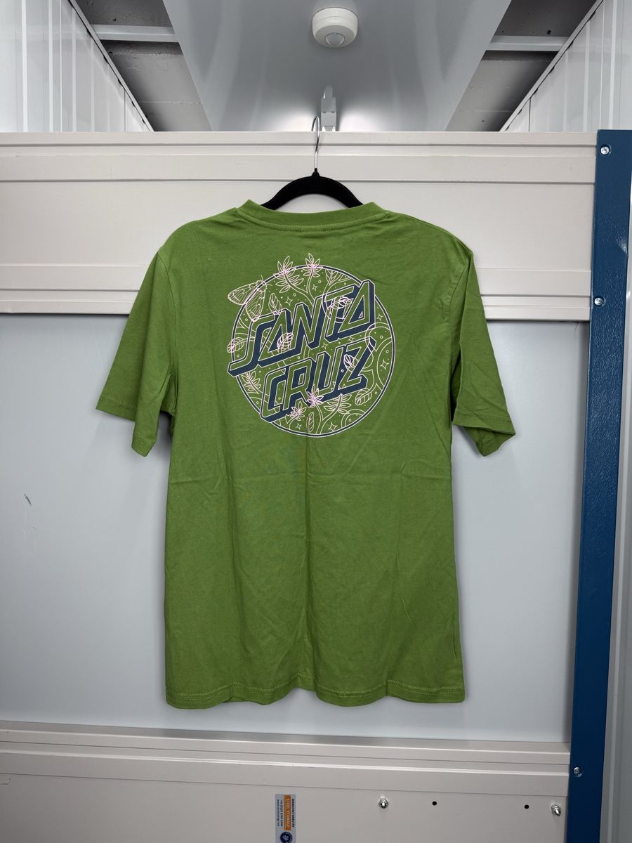 T-Shirts: Brand new Santa Cruz tee – Gebraucht aus Lausanne von Unehistoiredesapes 4